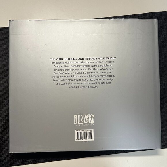 Startcraft Hardcover Book - The Cinematic Art - Picture 2 of 8